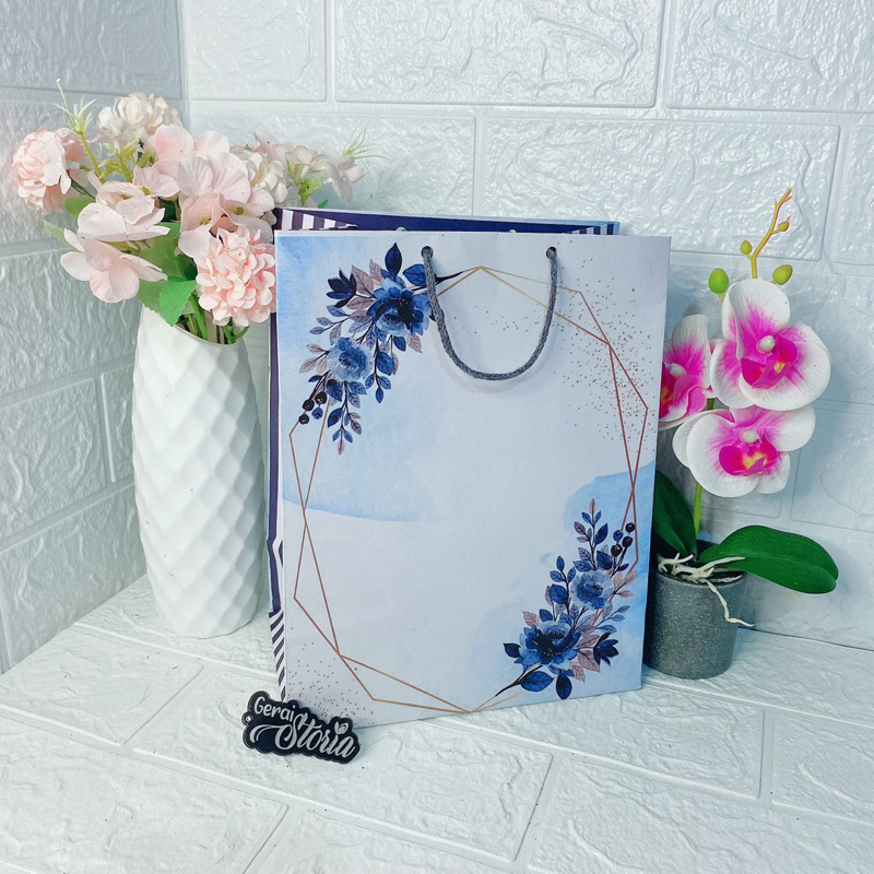 

paper bag motif BIRU exclusive / paperbag rustic / paperbag murah