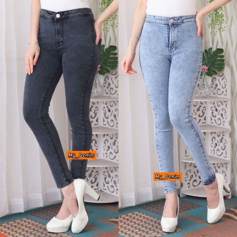 CELANA HIGHWAIST JEANS POLOS WANITA