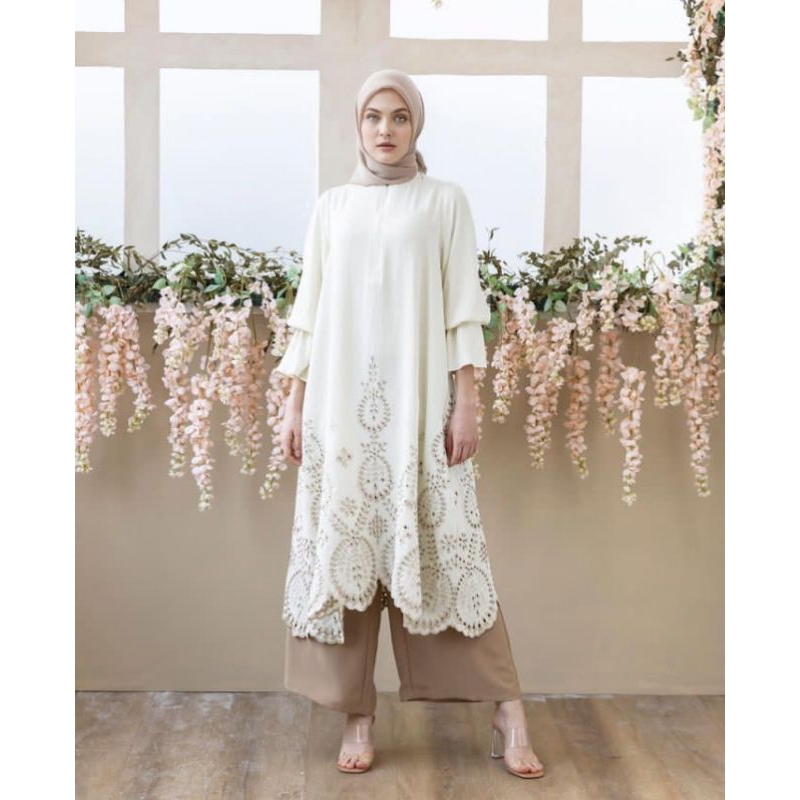 SAVANNAH TUNIK BY HEAVEN LIGHTS