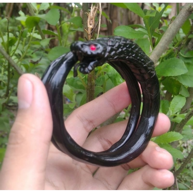 gelang akar bahar hitam lilit tiga ukir ular