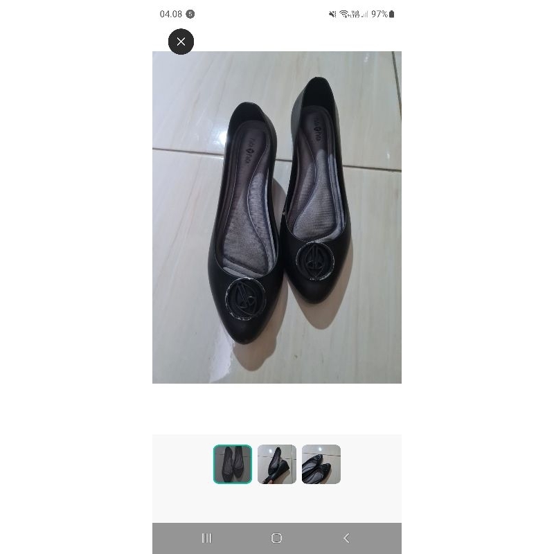 Pesanan sepatu patapata