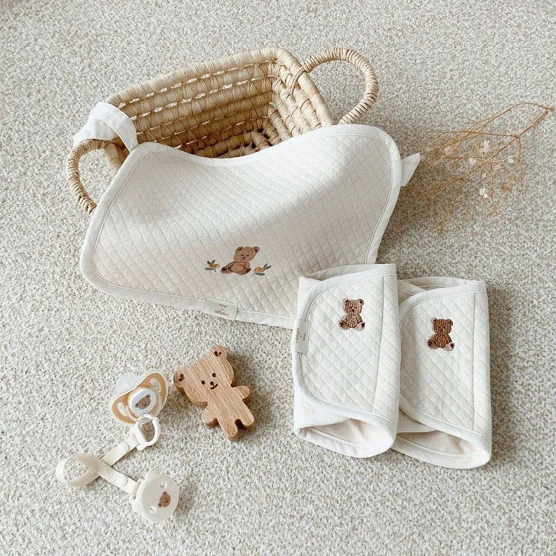 BIANCA - BEAR SERIES Bibs Tadah Air Liur Bayi Hipseat