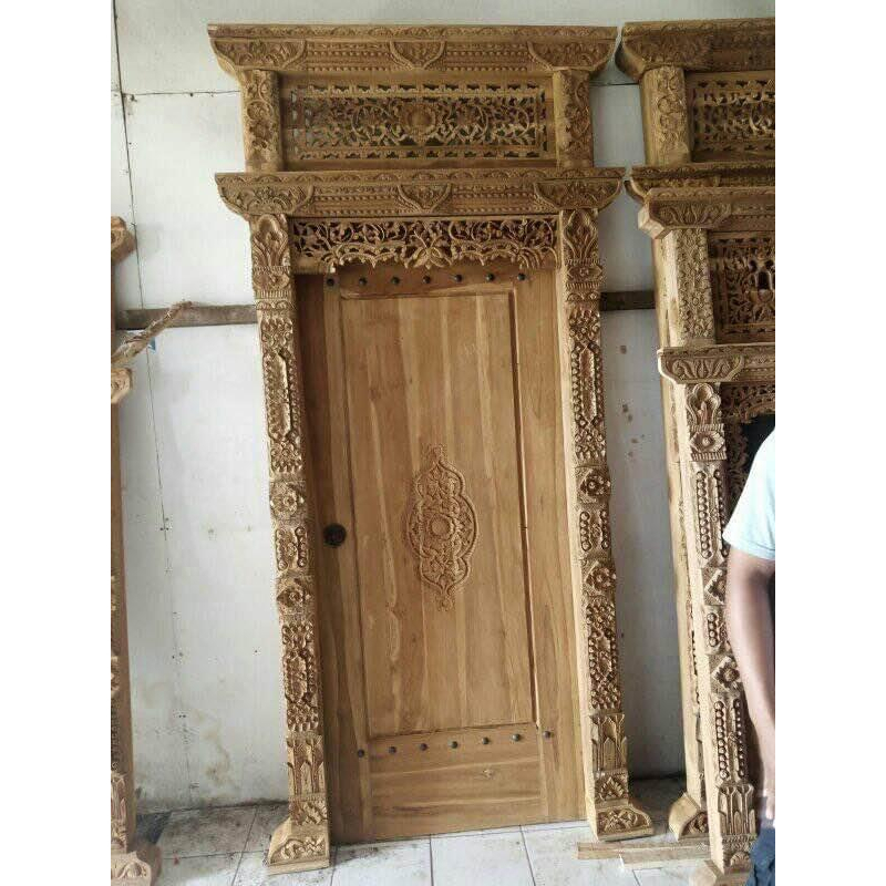 pintu kamar gebyok ukir jati jepara model satu pintu