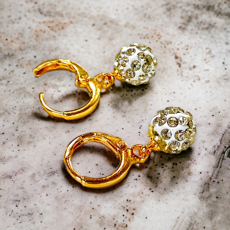 Anting wanita lapis emas//anting permata//anting //perhiasan fasion//anting
