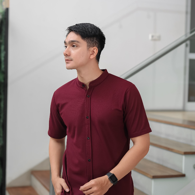 Stylelaki LAPIQUE - Kemeja Putih Pria Casual Lengan Pendek Slim Fit Anti Kusut Nyaman dan Lembut