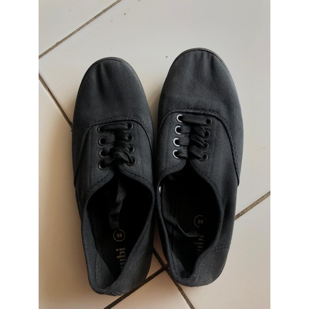 Sepatu Wanita Sneakers Rubi Ori