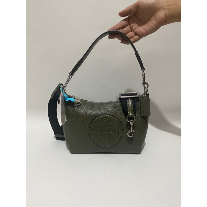 Coach dempsey shoulder