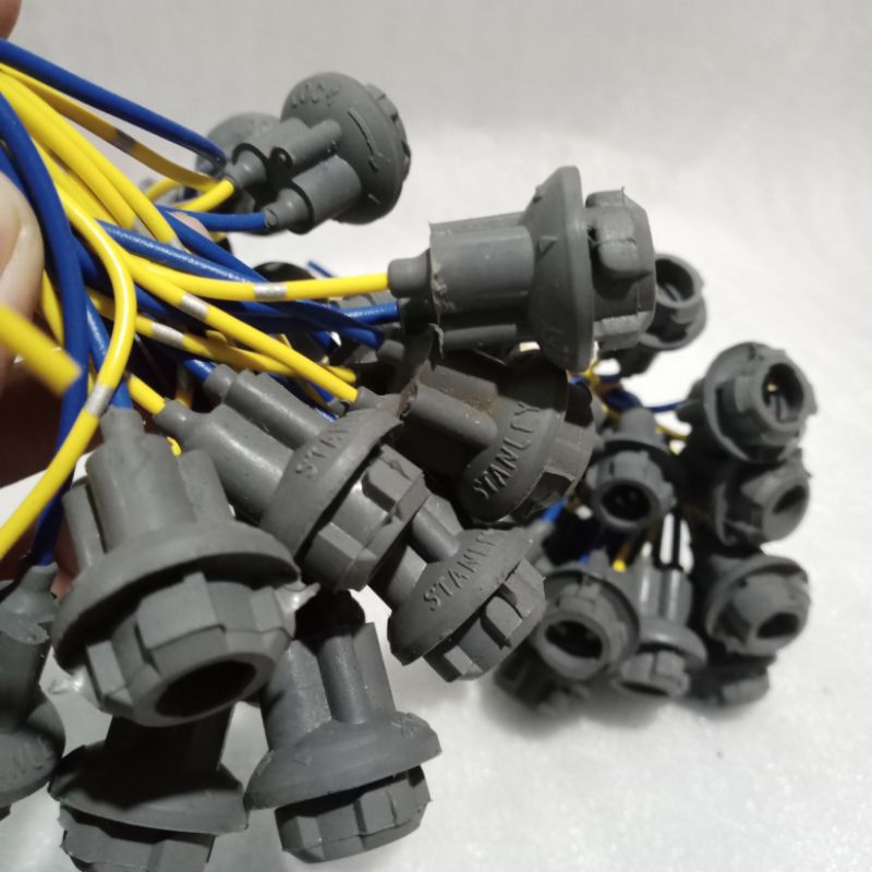 (10 PCS) FITTING FITING SEN MOTOR PITING PITTING SEIN SEN SOKET LAMPU SEIN SEN MOTOR SOKET LAMPU SEN