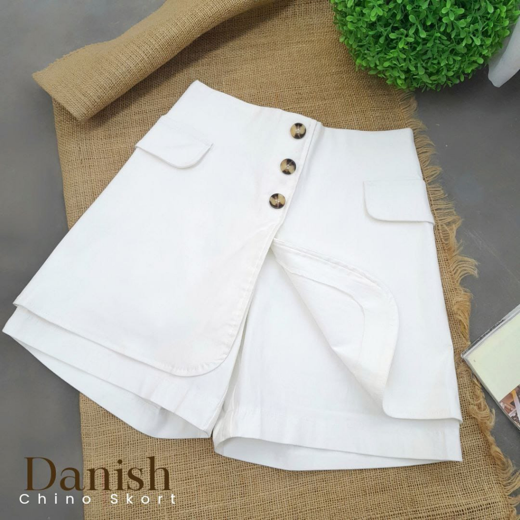 CallieTamami - A 6226 Danish Chino Short ( kantung hanya variasi )