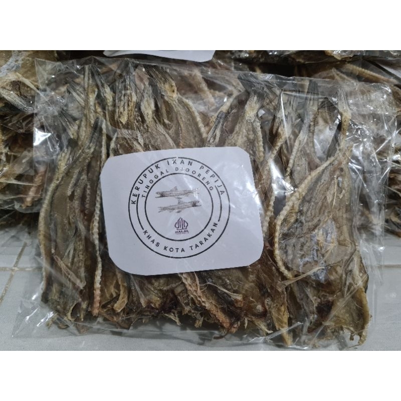 

Kerupuk Ikan Pepija 100 gram khas Tarakan