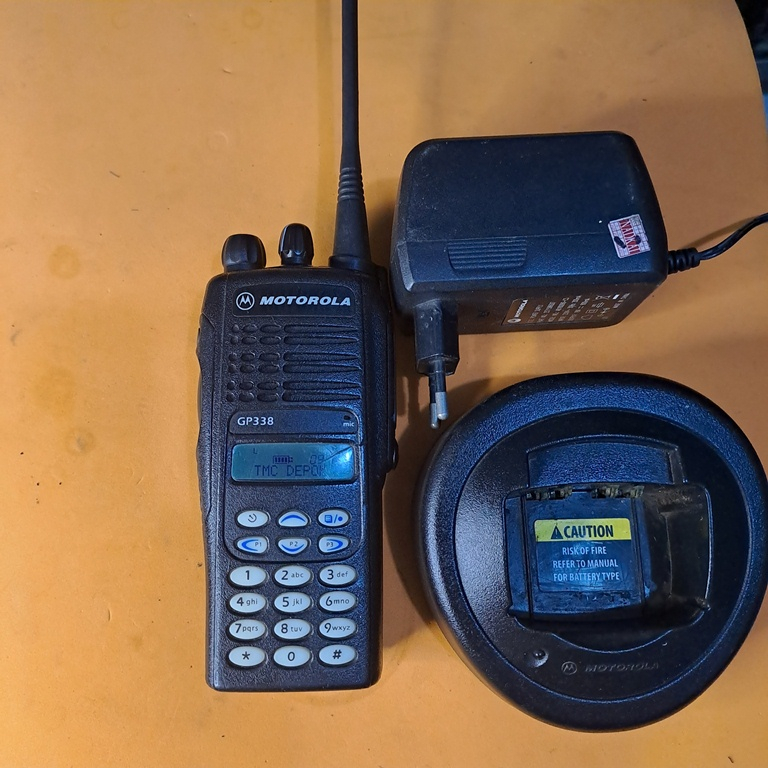 Ht Motorola Gp338 Uhf Frekuensi Uhf Atas 403Mhz sd 470Mhz Asli Ori Motorola Gp 338uhf Made in Malays
