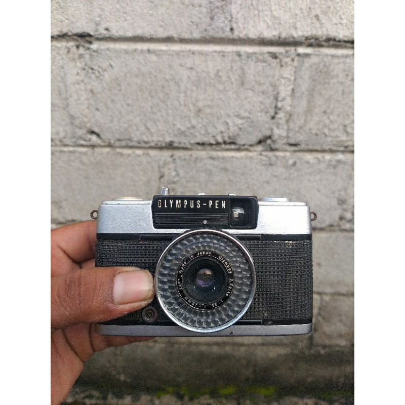 Olympus Pen ee-3