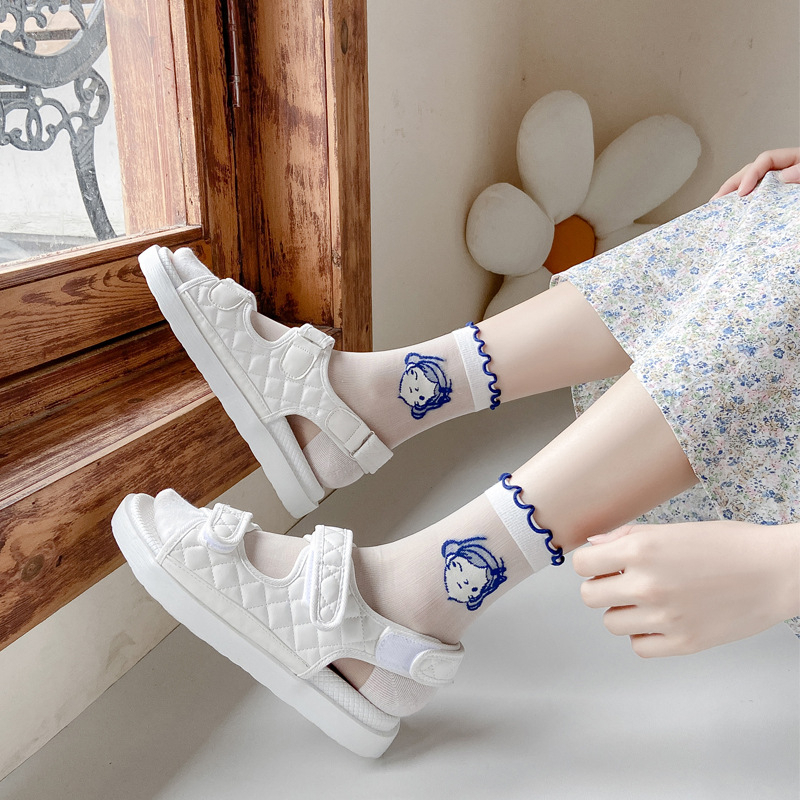 Long Socks Above The Ankles/ Kaos Kaki Panjang Motif Boneka 2493