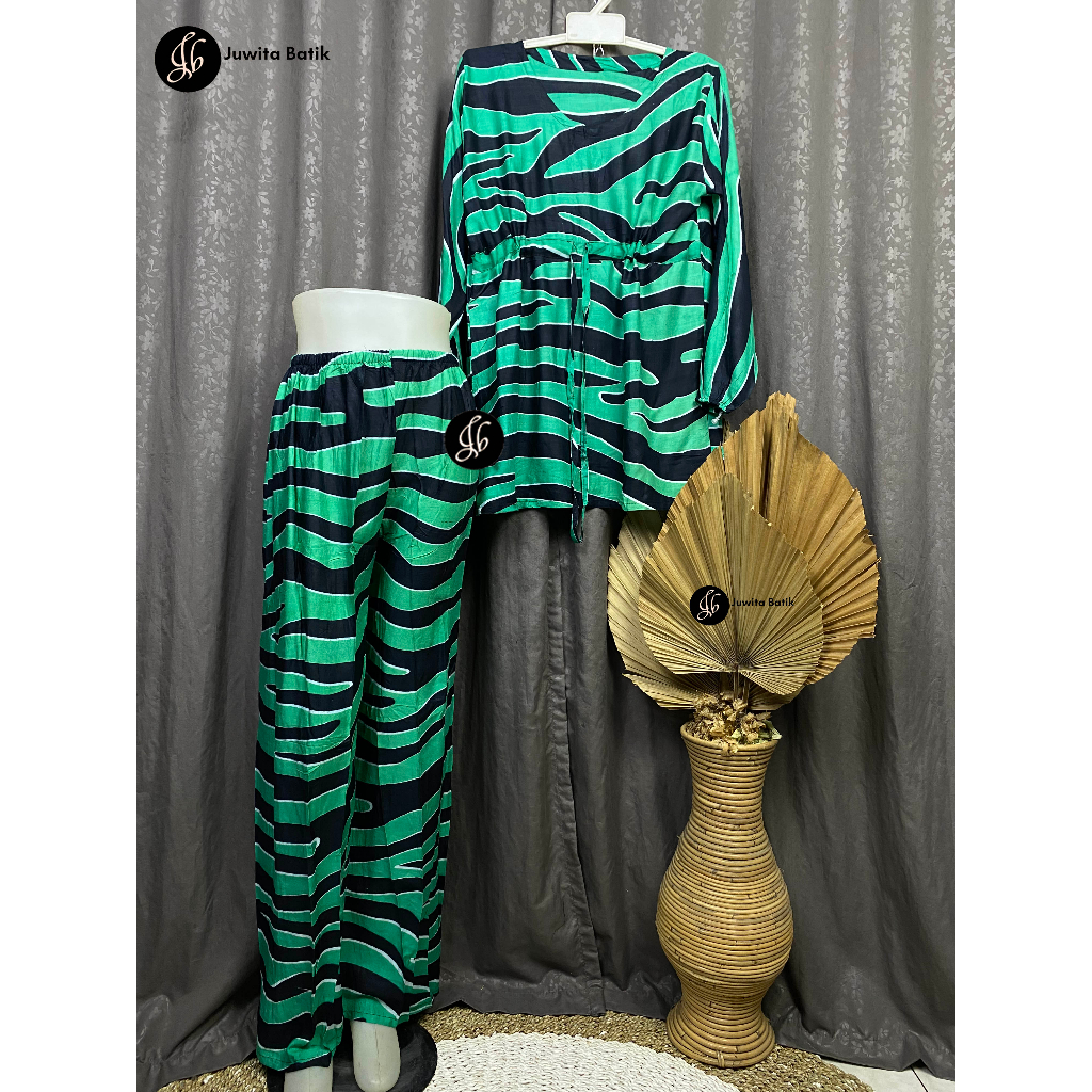 Juwita Batik - Setelan Wanita Kekinian Motif Zebra Celana Panjang Lengan Panjang Bahan Katun Rayon