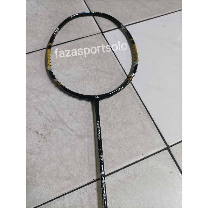 raket badminton apacs