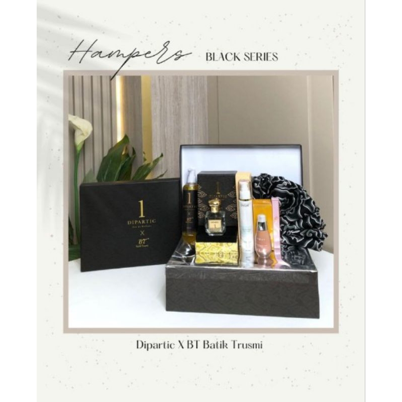 

Special Exlusive Hampers | Black series |Paket Sarung