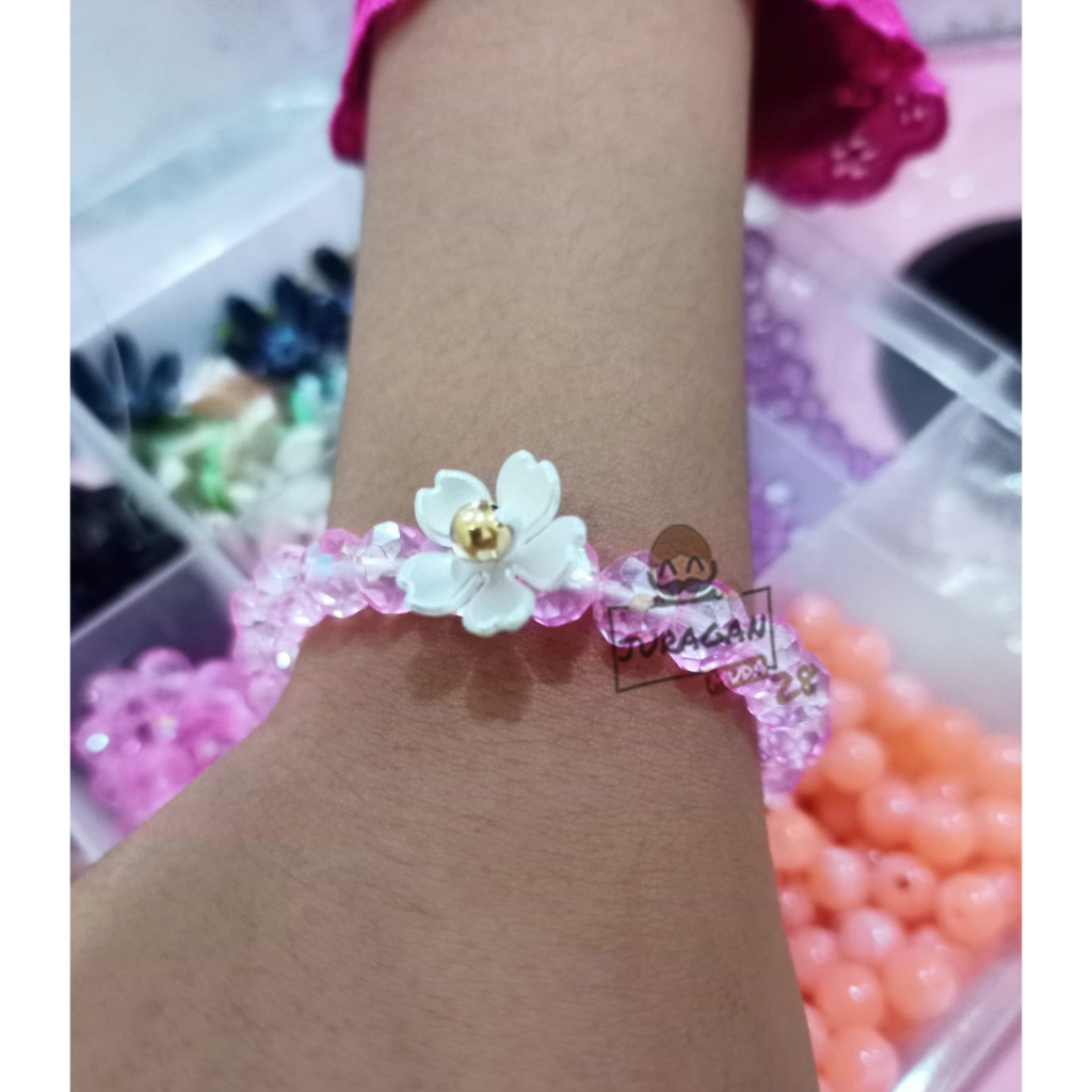 Gelang Tali Cristal Ceko Bunga 1 Liontin Emas Asli karat 10k