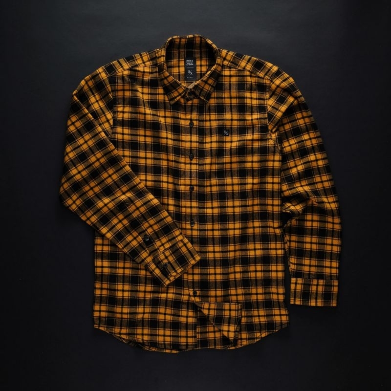 STHIRA | KEMEJA FLANEL SIXPAX ADDISON LONG | BAJU LEBARAN | KOTAK KOTAK | OUTER