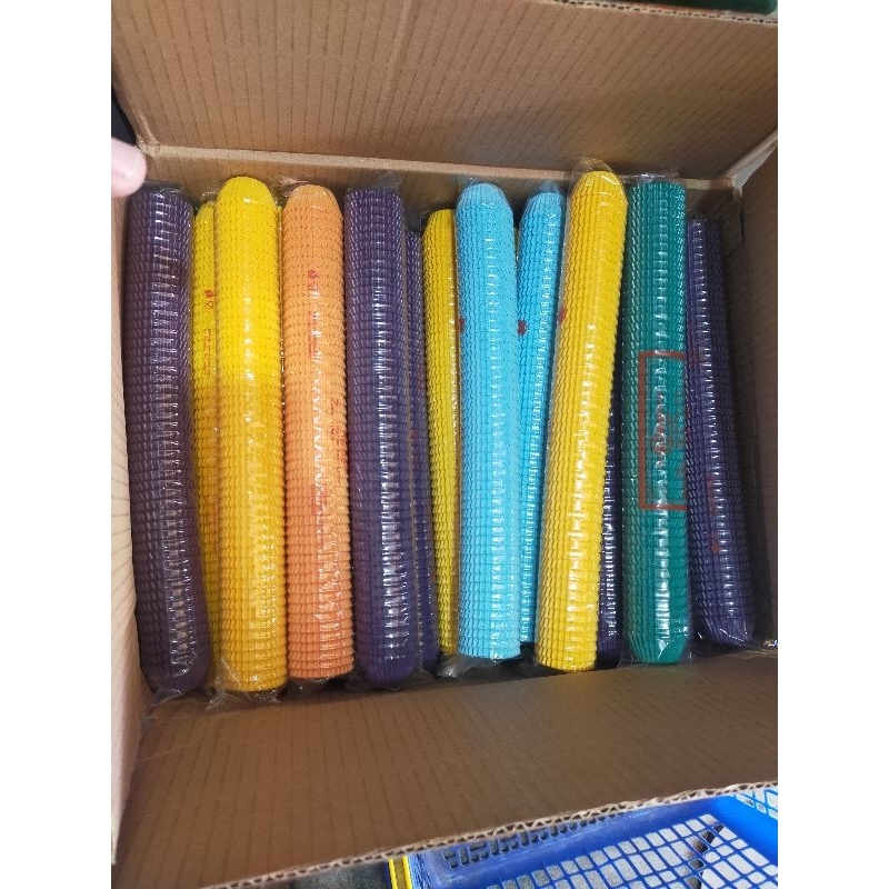 Cup Diva warna / cup nastar