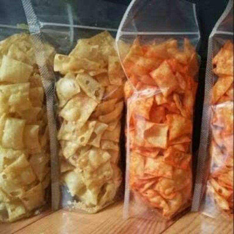 

Chipshot Kulit Pangsit X-tra Pedas