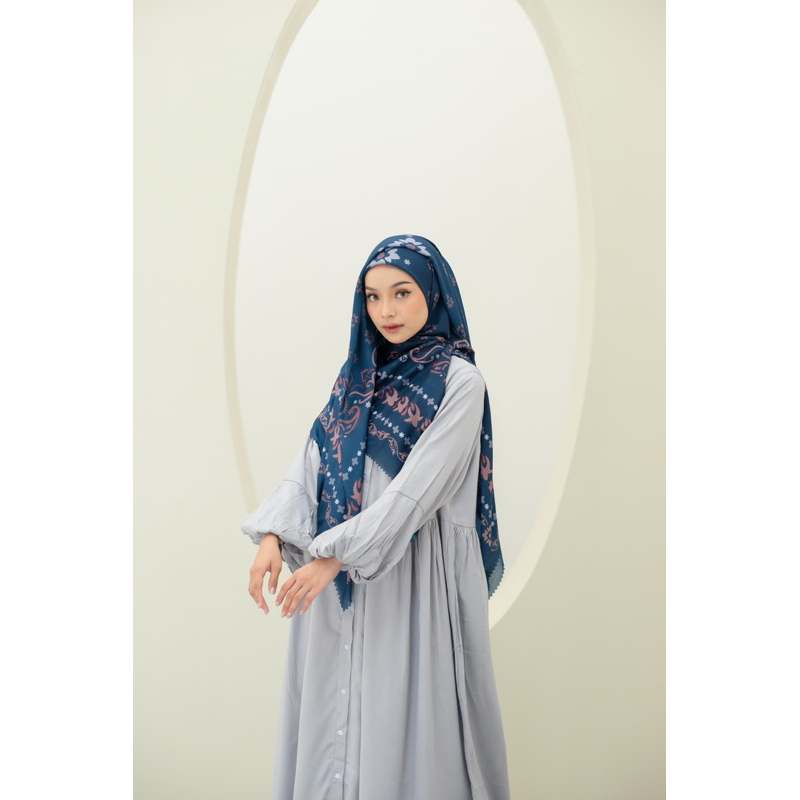 ILAYYA BY AZNII | Dress Crinkle Premium Motif Kekinian Busui Friendly Adem dan Nyaman