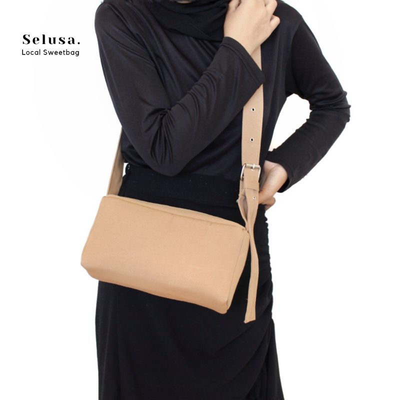 SELUSA ARUNA BAG (FREE PIN AESTHETIC RANDOM) | Tas Wanita Kanvas Premium