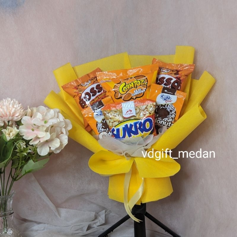 

BOUQUET SNACK | HADIAH ULANG TAHUN | KADO WISUDA | HADIAH SEMPRO | KADO HARI GURU | HARI IBU
