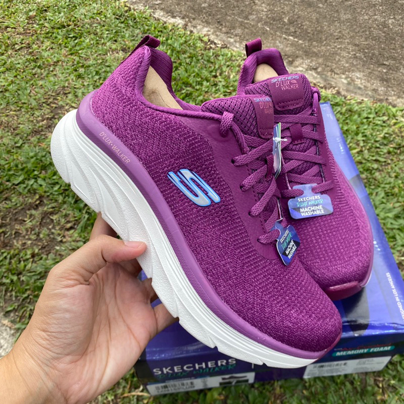 Diskon upto 70% Skechers DLux Walker Daily Beauty size 37,39,40