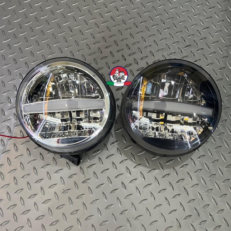 Headlamp LED Daymaker Vespa GTS Facelift