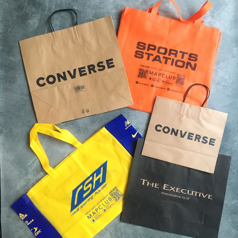 

Paperbag Converse / Uniqlo / H&M / Sport Station / Rsh / dan lain-lain