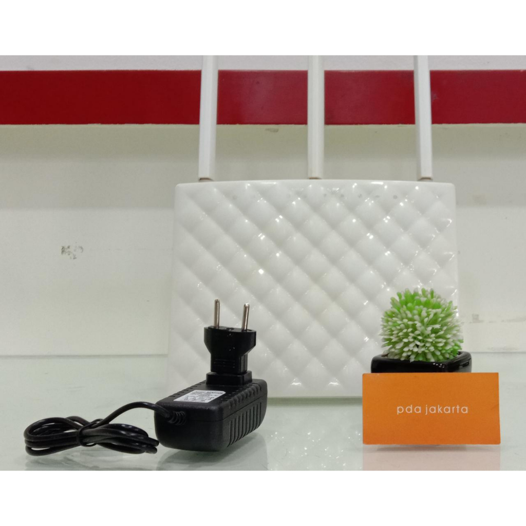 Router Tenda AC15