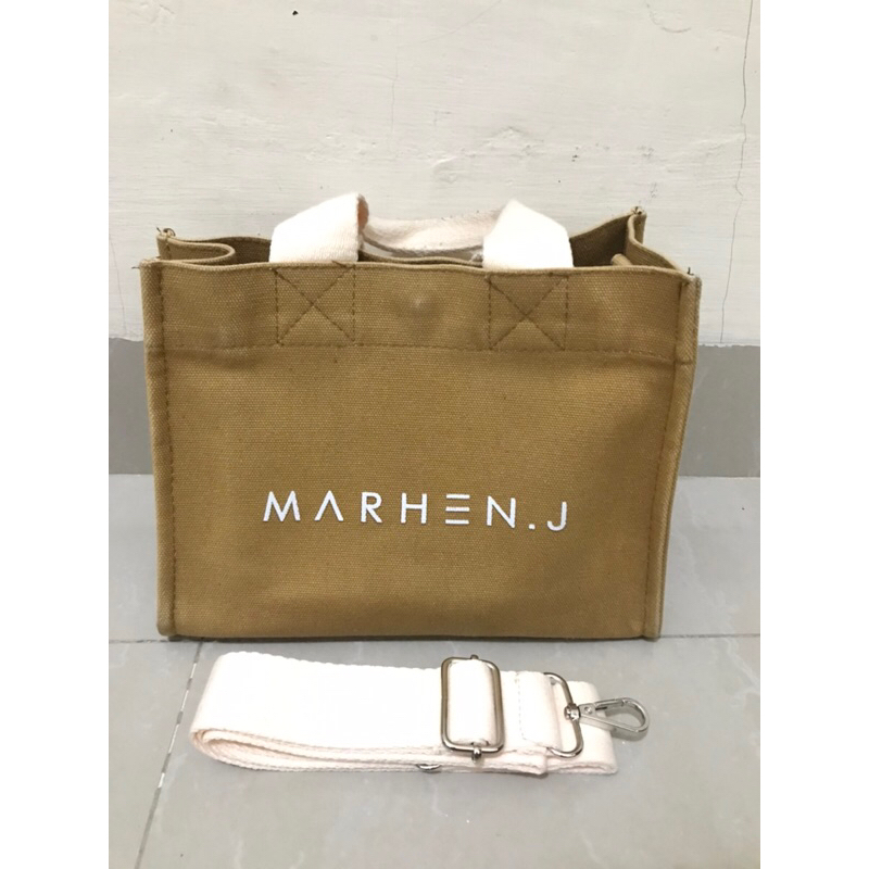 PRELOVED Tas MarhenJ