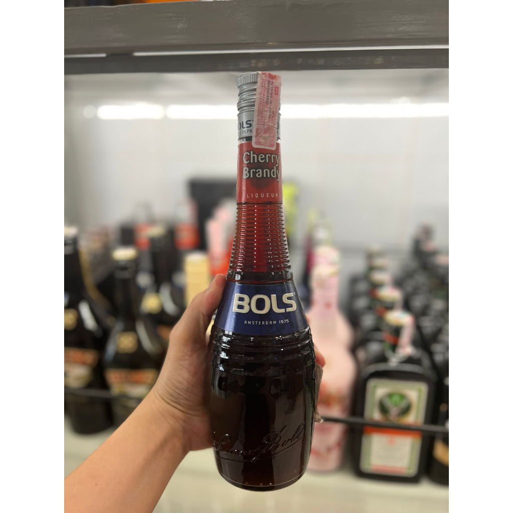 BOLS CHERRY BRANDY LIQUEUR 700 ML