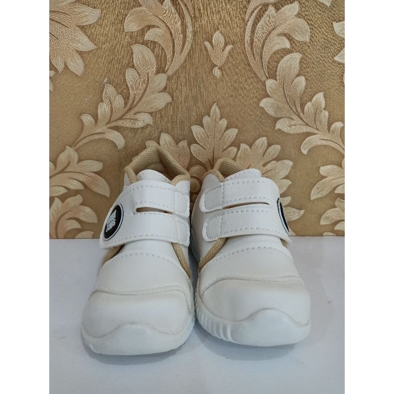 Sepatu Balita Lucu