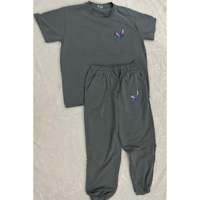 preloved setelan baju celana training thrift shop baju olahraga celana training baju murah baju beka