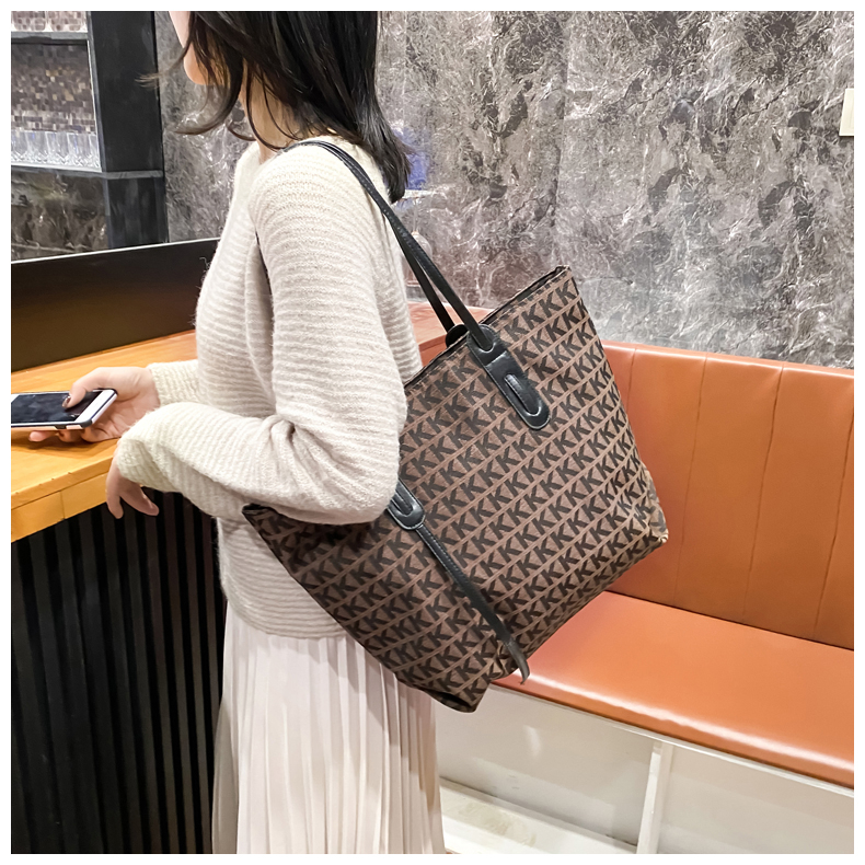 ( 2PC 1KG ) GTBI998881642 New Arrival 2023 !!!  Tas Selempang  Tas Wanita Import  Premium Terbaru