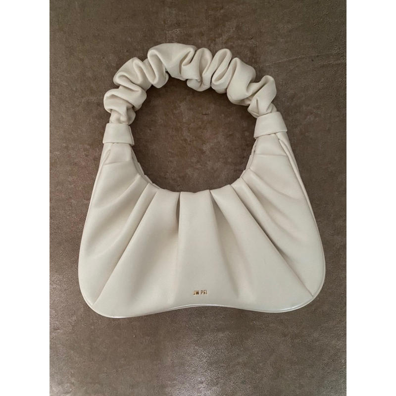 JW PEI Gabbi Bag Ivory (preloved)