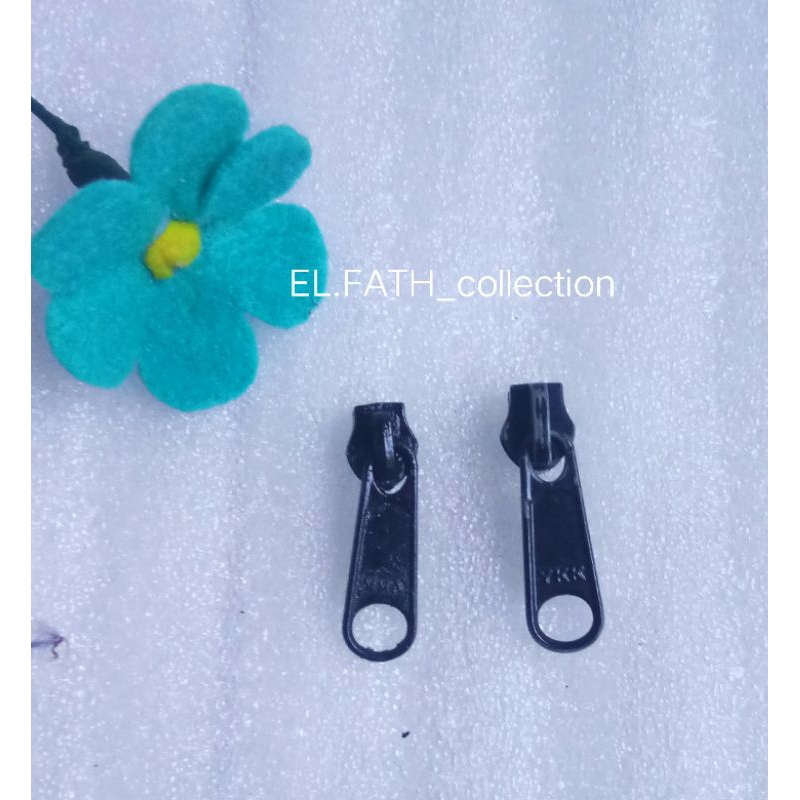 zipper tas vkk no. 5 hitam