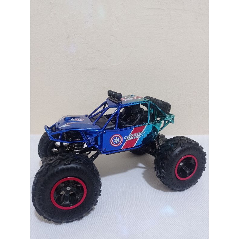 RC OFFROAD VENICLE