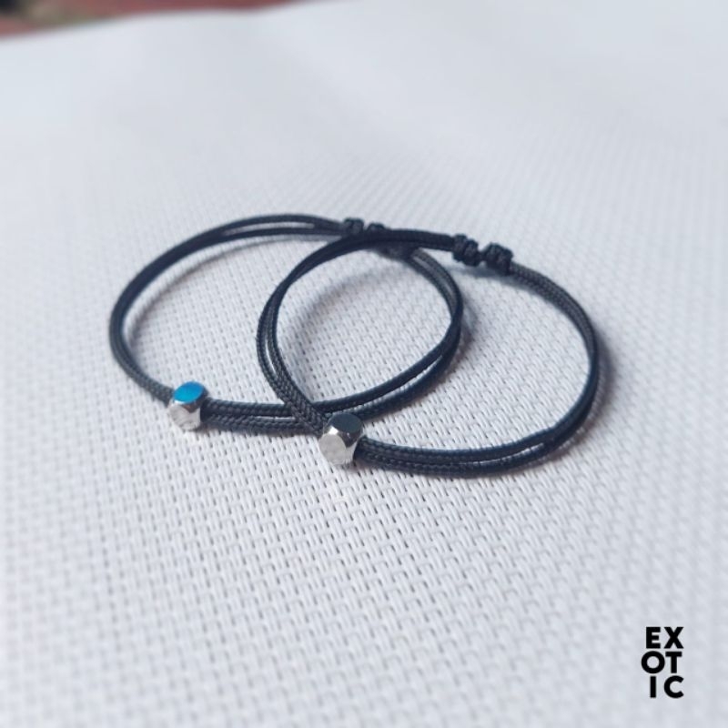 Gelang couple minimalis cube bracelet tali paracord bead anti karat mine and your
