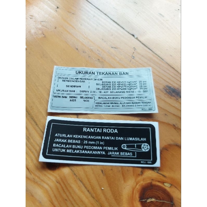 Stiker Keterangan Detail Tutup Rantai Honda Tiger