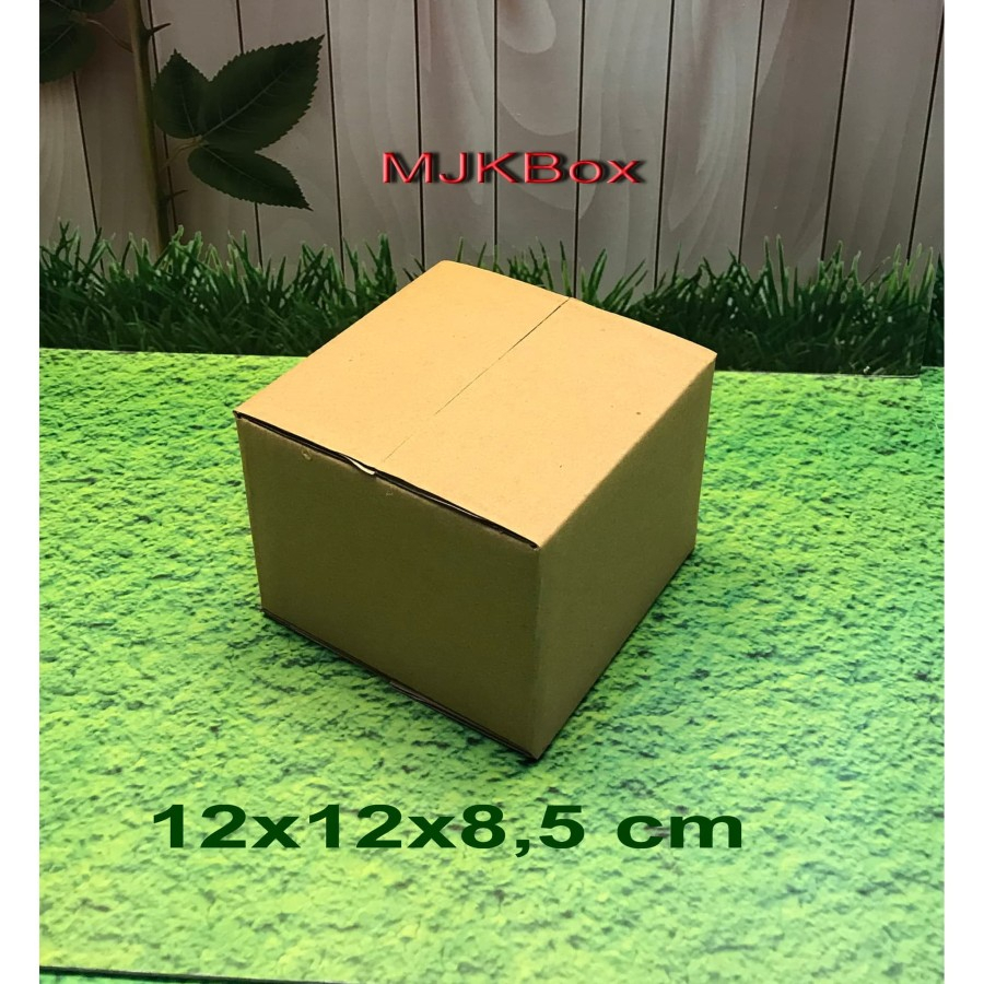 

Kotak Kardus karton Uk. 12x12x8,5 cm.......Single wall MODEL INDOMIE