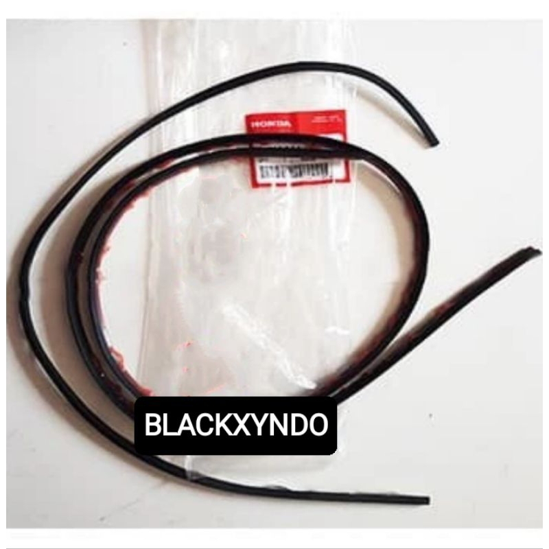 Karet List Lis Kaca Besar Belakang Honda Jazz GD3 IDSI VTEC 2004-2008