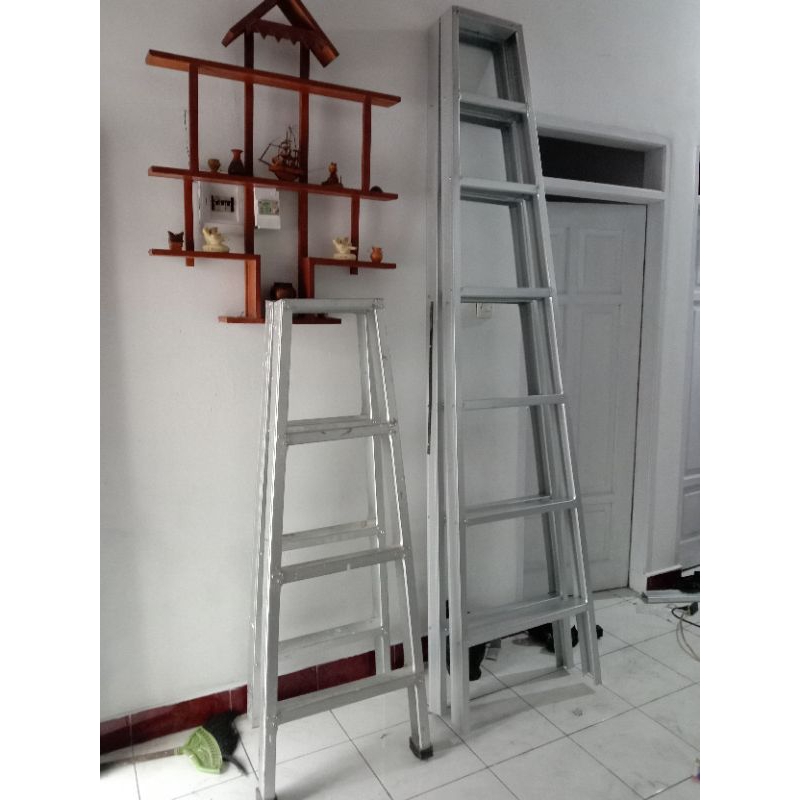 Tangga Lipat Baja Ringan