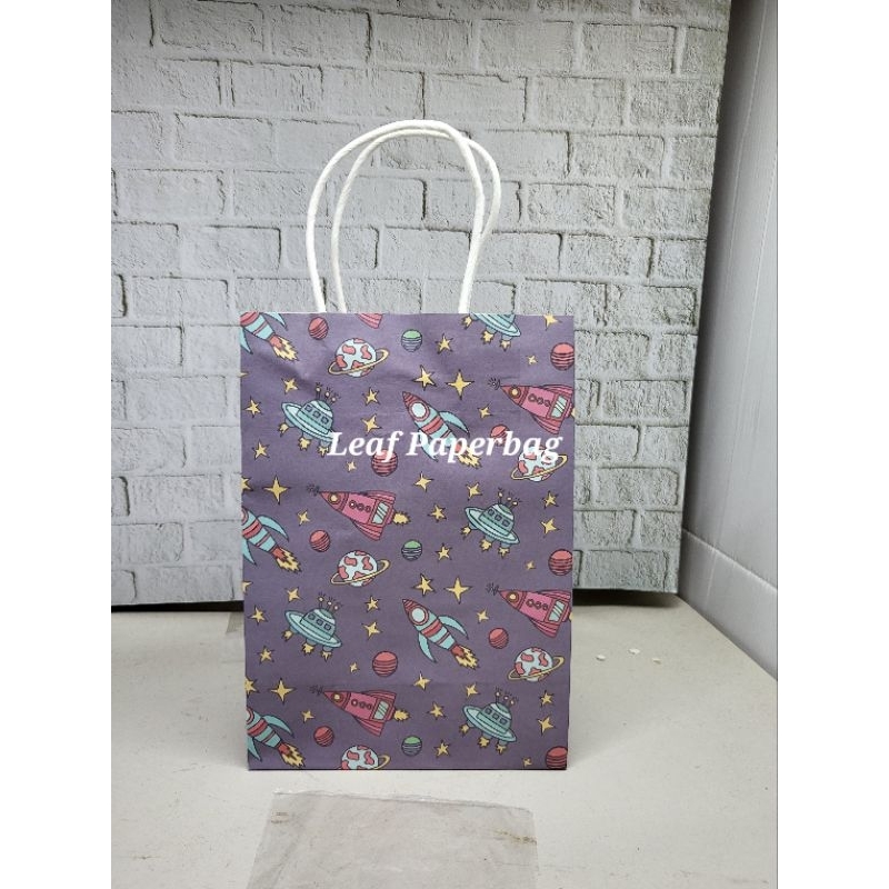 

paper bag goodie bag ulang tahun tema space astronot planet astronaut anak laki laki boy