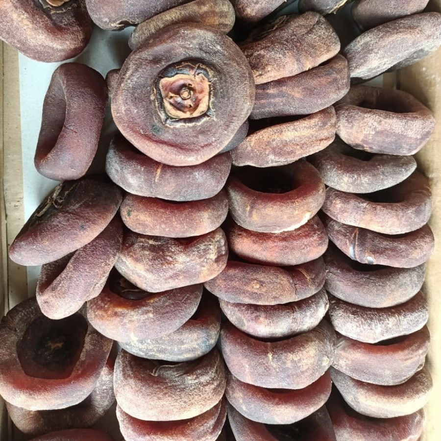 

Buah Kering - Manisan Buah Kesemek Kering (500g) Sai Pia / Dried Persimmon / Kesemak