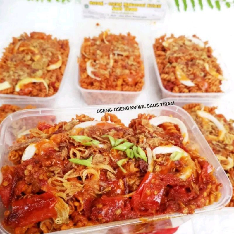 

Makaroni Kriwil dan Kerang Rasa Saus Tiram 450 gram