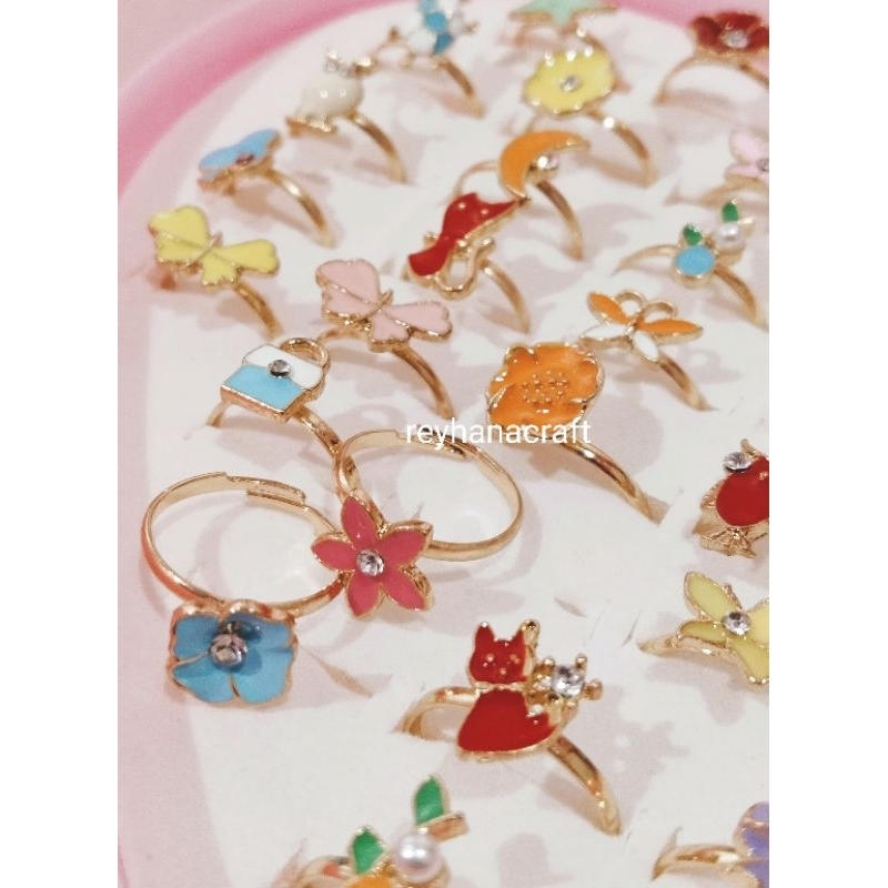 Golden Ring Cincin Anak Perempuan Emas imitasi / Mainan Anak
