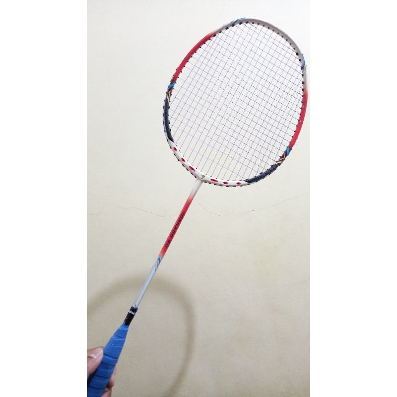 raket badminton flypower tornado 911x