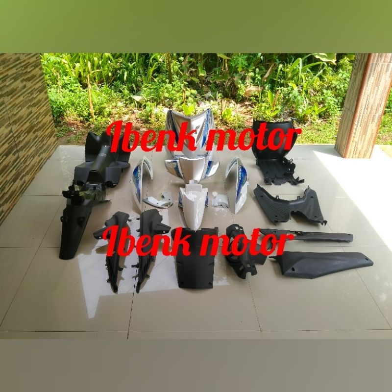 Full Body Kasar Halus Vario Lama Karbu 110 Cw Warna Putih Silver